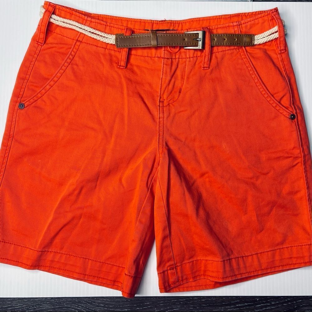 VENUS Womens Shorts, Size 2, business, travel,casual shorts Excellent condition